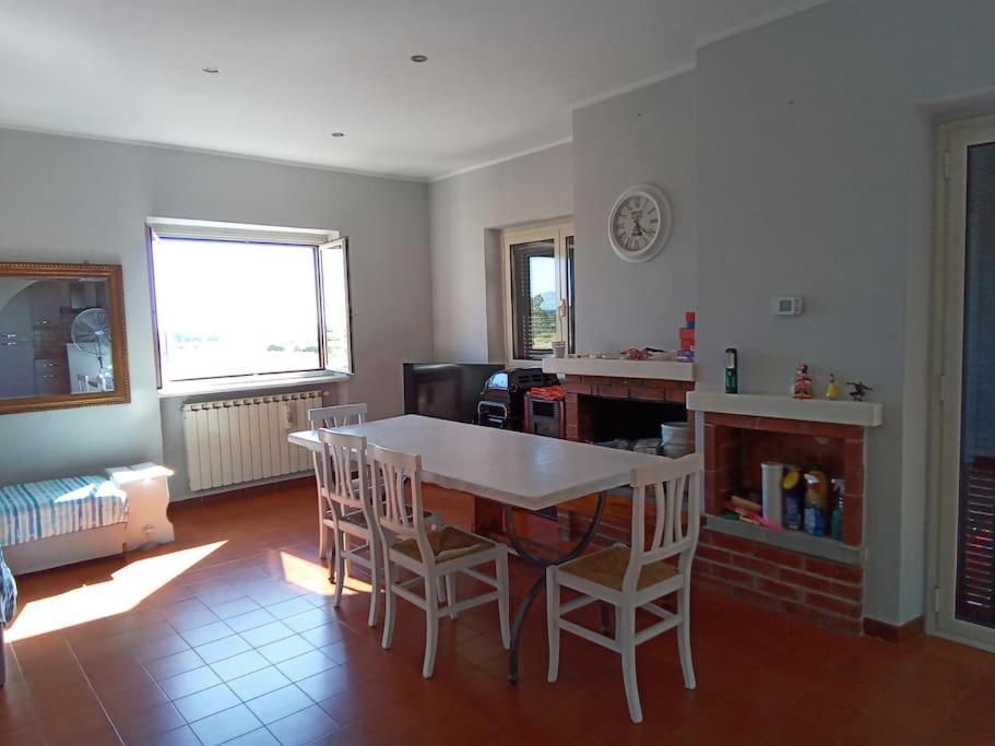 Appartamento Luminosissimo Con Vista Panoramica Marina di Cerveteri المظهر الخارجي الصورة